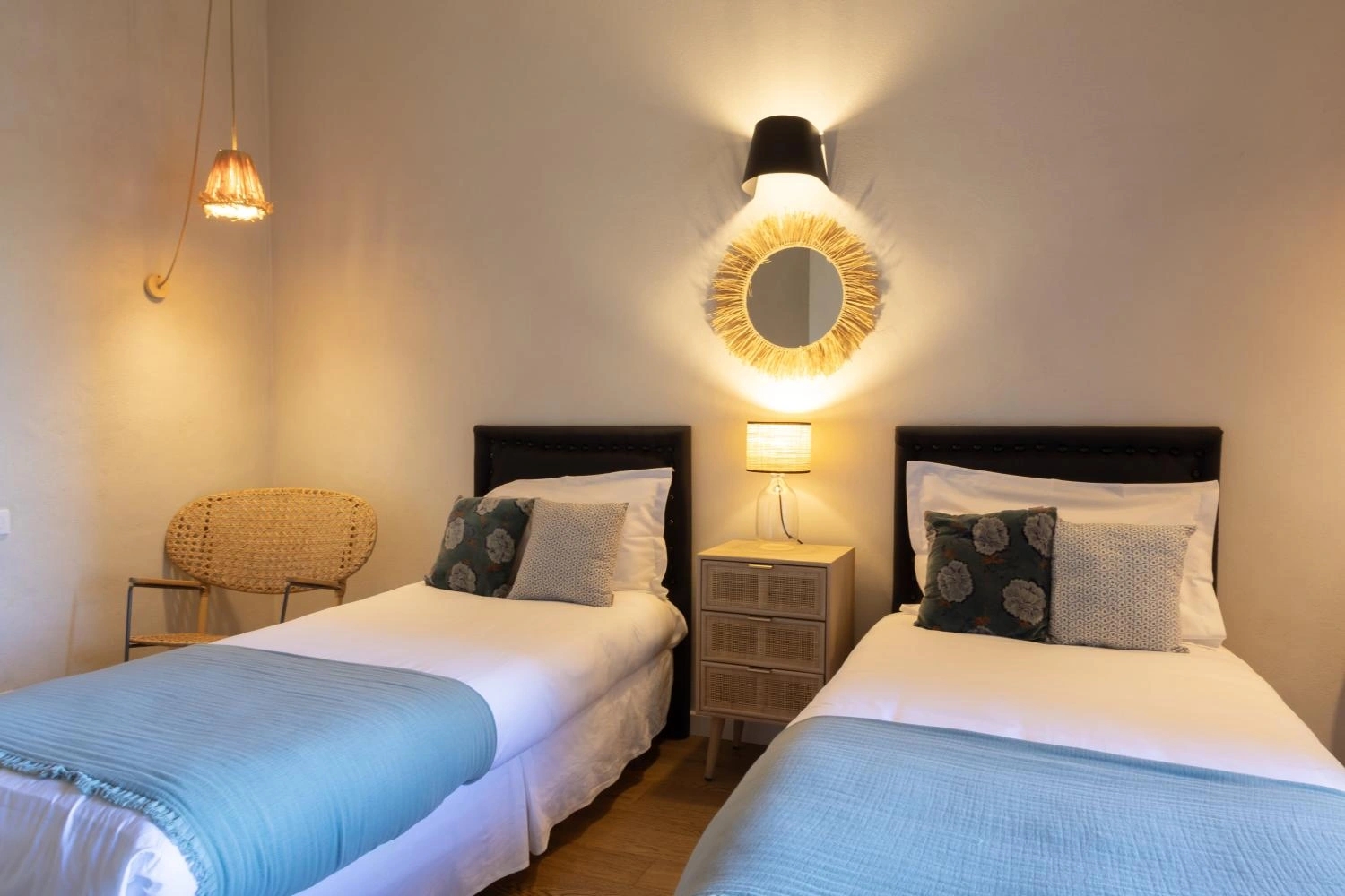 Suite avec chambre pour les enfants à louer à Lama en Corse